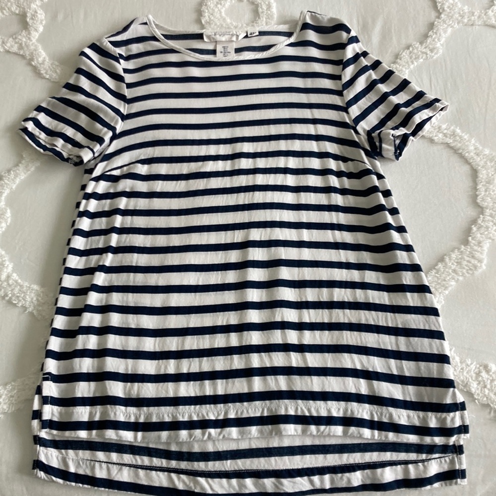 H&M High-Low Hem Top - Picture 2 of 6